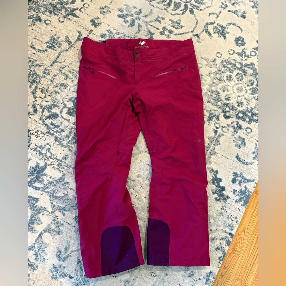 Size 18, length short, color dark pink/fuchsia obermeyer snow pants
